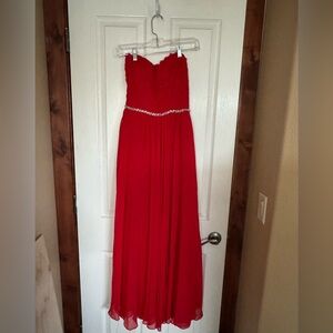 Red prom dress